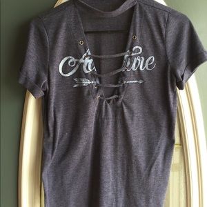 FASHION NOVA t shirt “Adventure” v neck